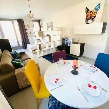 Large Studio In Center W Terrace.1min Walk To Tram - Cosy Apartment Luxemburg